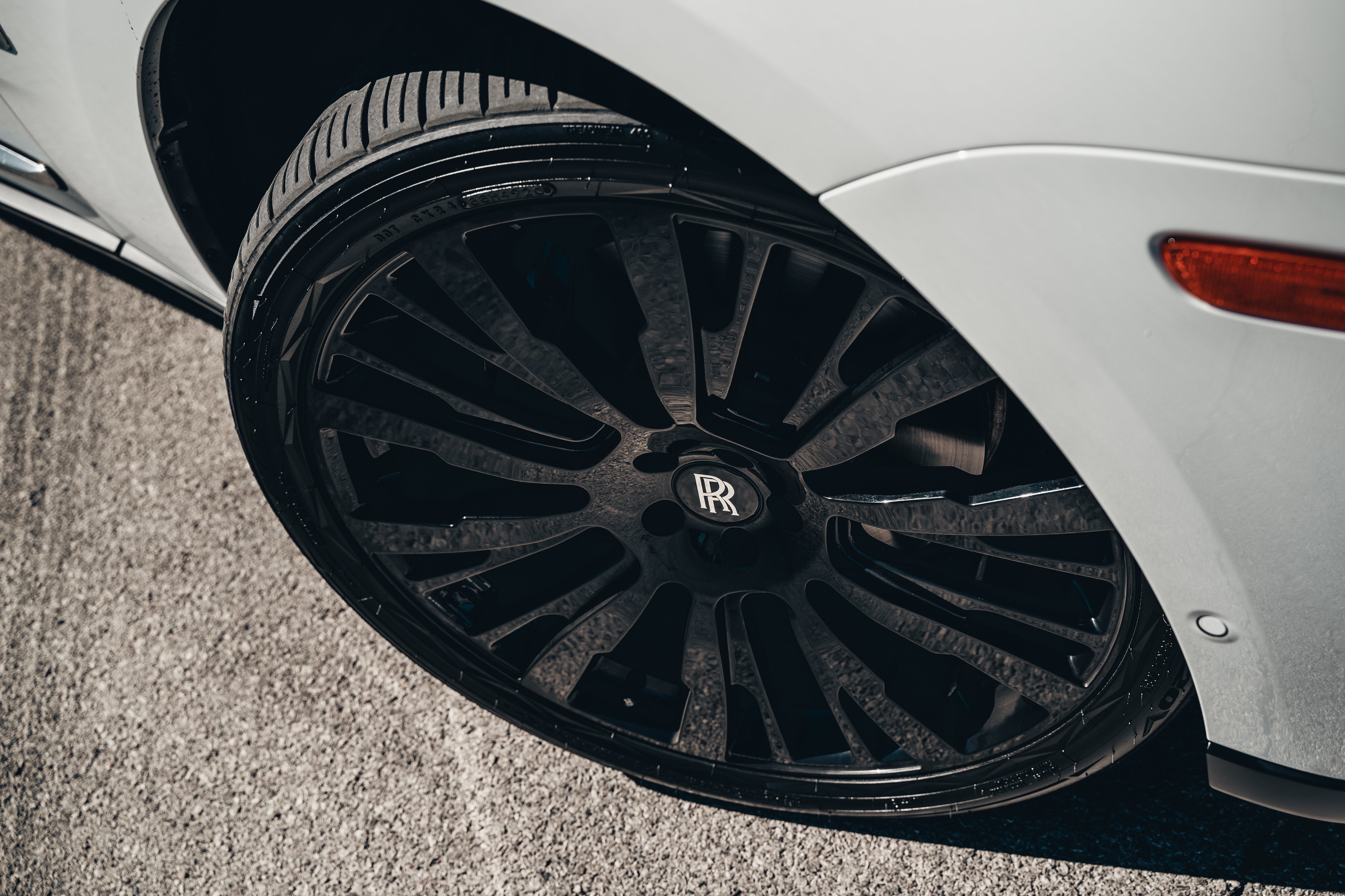 ICON 5 - MULTI FITMENT (SET OF 4)